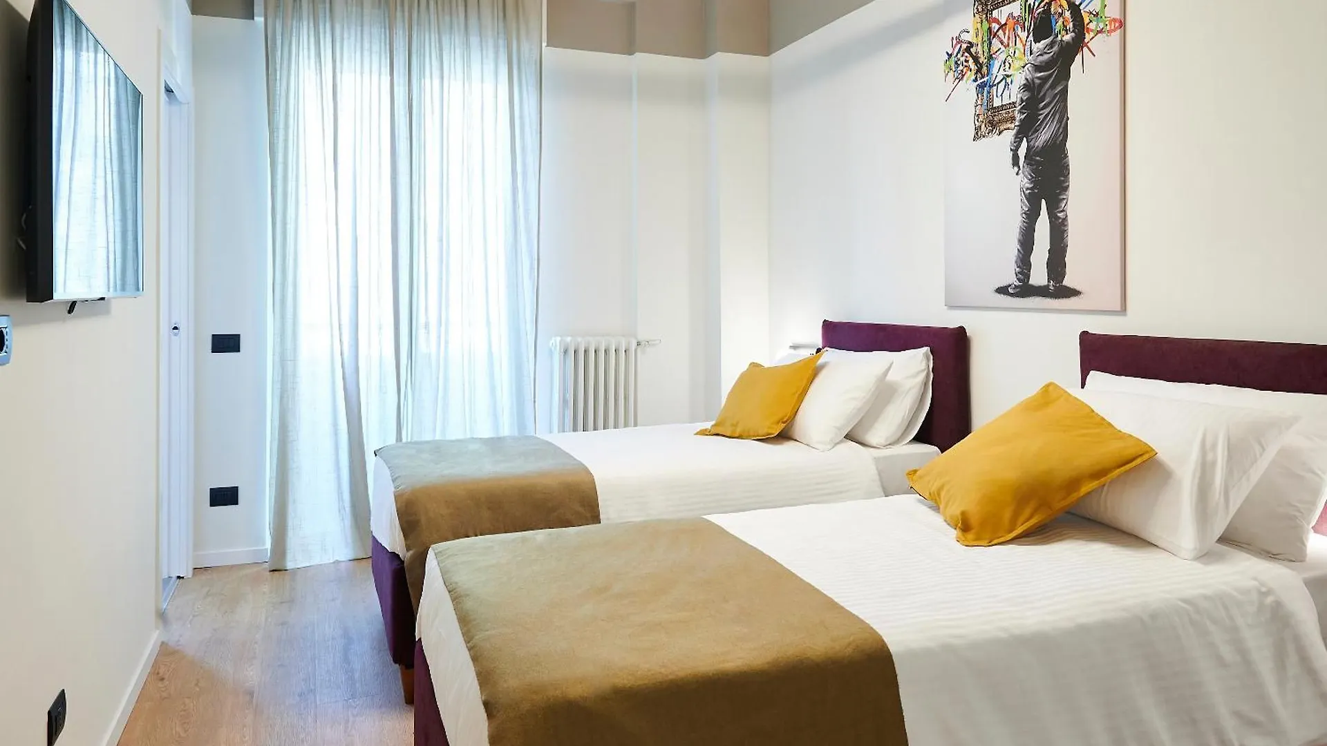 밀라노 Vega Ribbon B&B 0*,