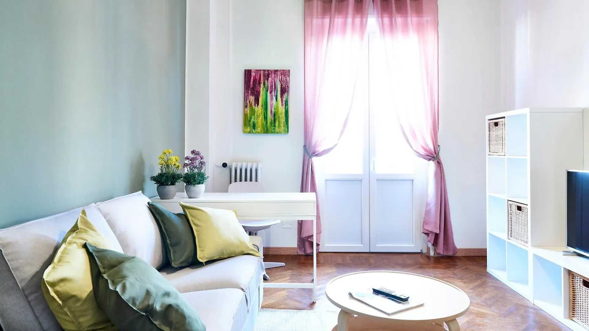 Bed and Breakfast Vega Ribbon Mediolan Nocleg ze śniadaniem